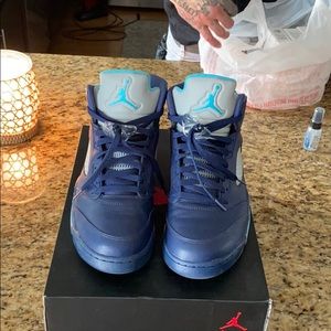 Jordan Retro 5’s (Hornets)